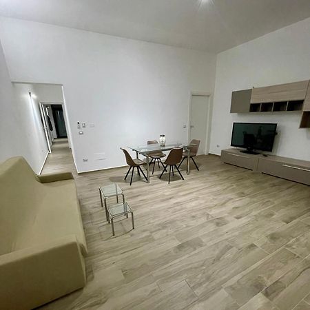 Cristina Home San Pietro Vernotico Exterior foto